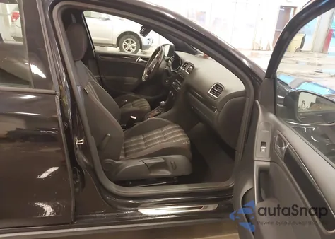 2014 Volkswagen Gti Wolfsburg Edition z USA, uszkodzony, nr VIN WVWHD7AJ7EW002825